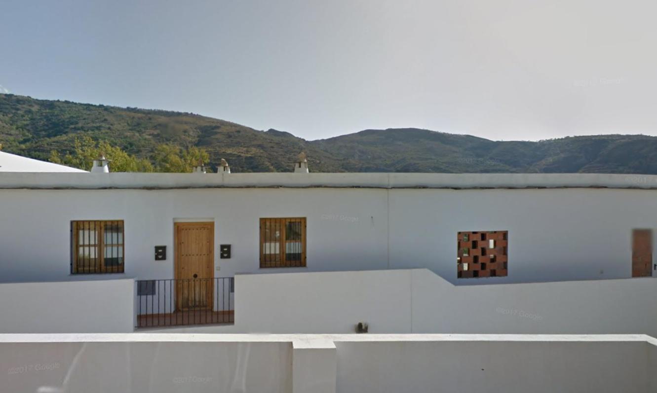 Rentitspain Puerta De La Ragua Montana Y Sol En Picena Kültér fotó